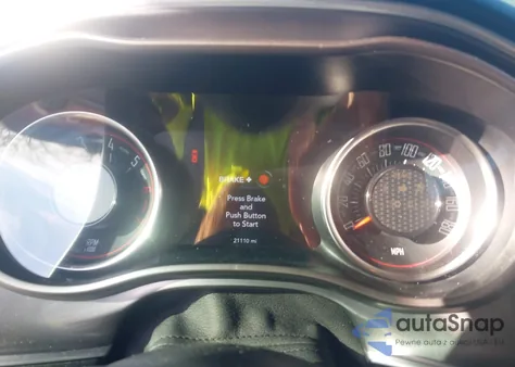 2019 Dodge Challenger R/T Scat Pack z USA, uszkodzony, nr VIN 2C3CDZFJ1KH741511